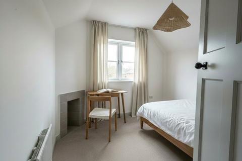 3 bedroom semi-detached house for sale, Enborne Street, Enborne, Newbury, Berkshire, RG14