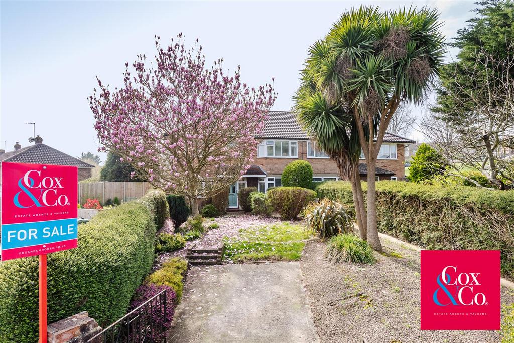 Valley Road, Portslade 2 bed flat for sale - £300,000