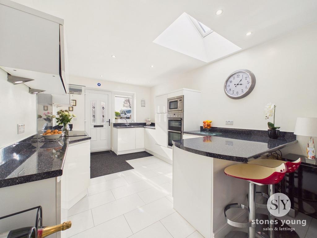 Breakfast Kitchen