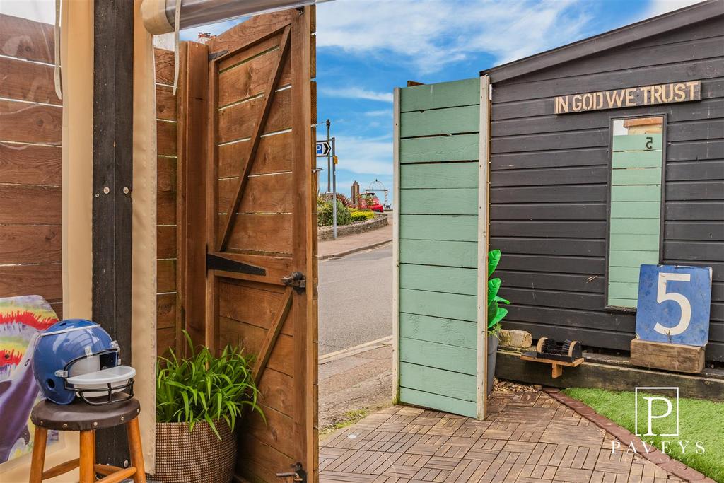Timber outbuilding