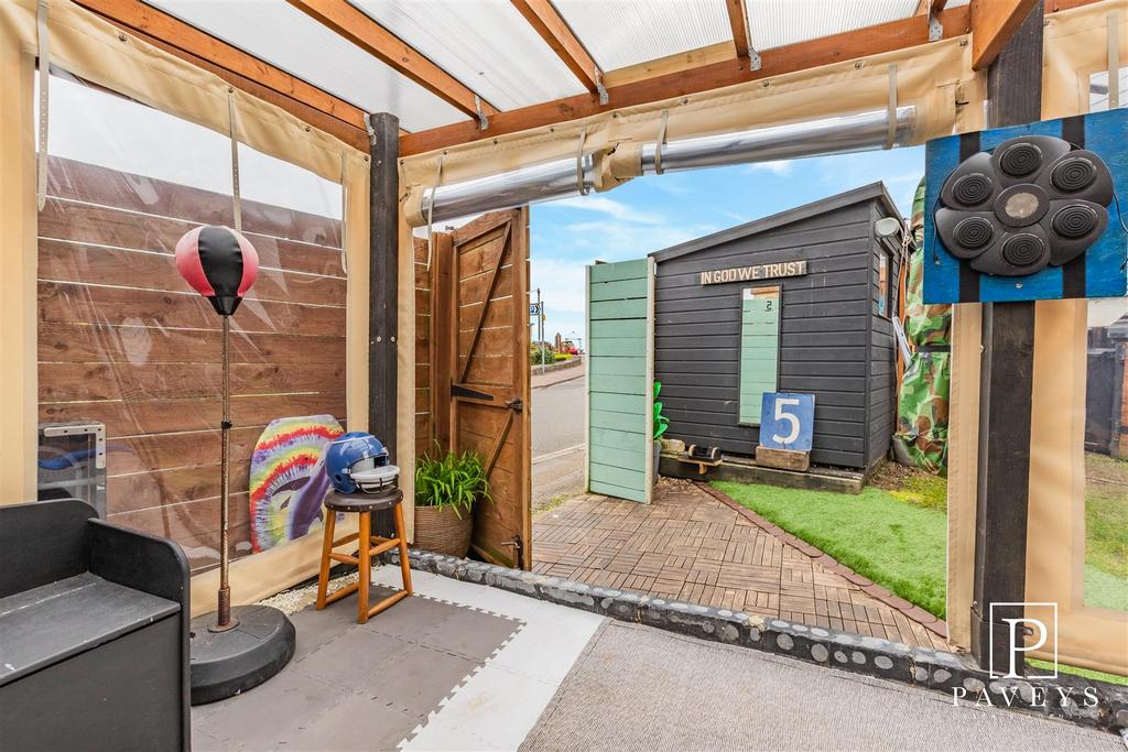 Timber outbuilding