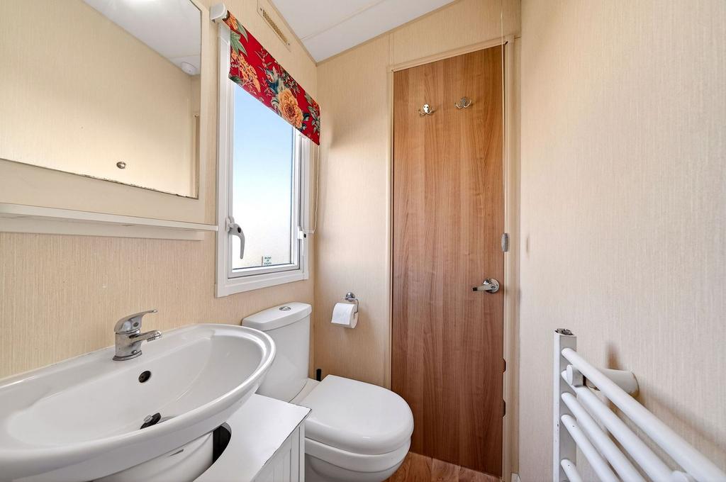 Shower Room / WC