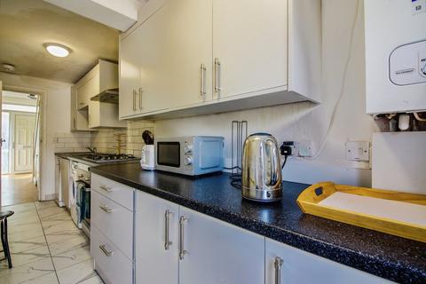 4 bedroom terraced house for sale, Randolph Approach, London E16