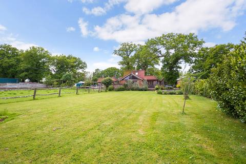 undefined, Prestwick Lane, Chiddingfold, GU8