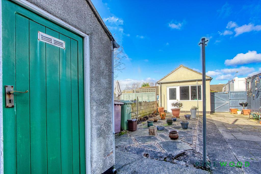 Rear courtyard and wc