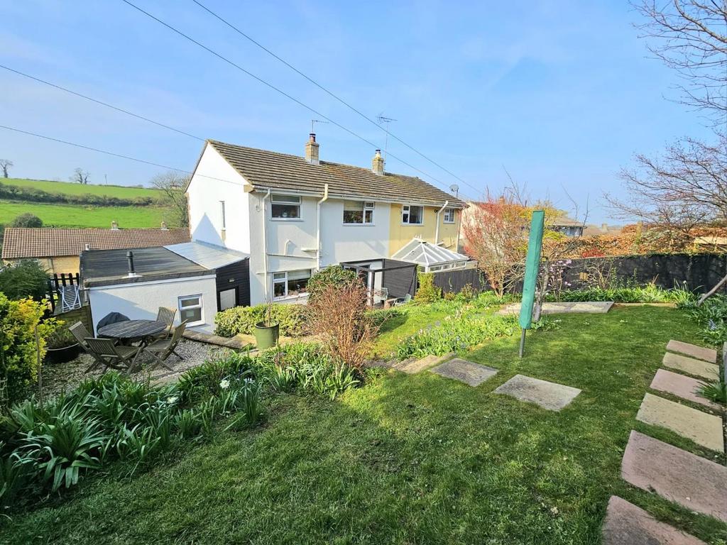Iekd1094.jpg