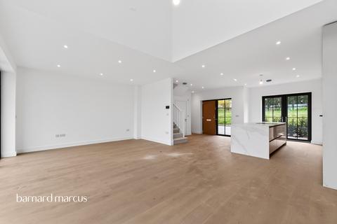 undefined, Willow Close, Sutton
