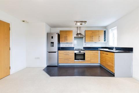 2 bedroom flat for sale, Great North Road, Hatfield
