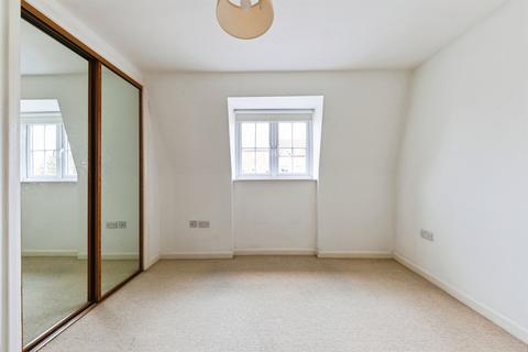 2 bedroom flat for sale, Great North Road, Hatfield