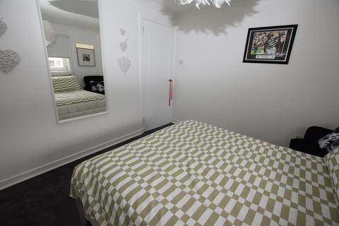 2 bedroom flat for sale, Cockenzie Street, Glasgow, G32 6