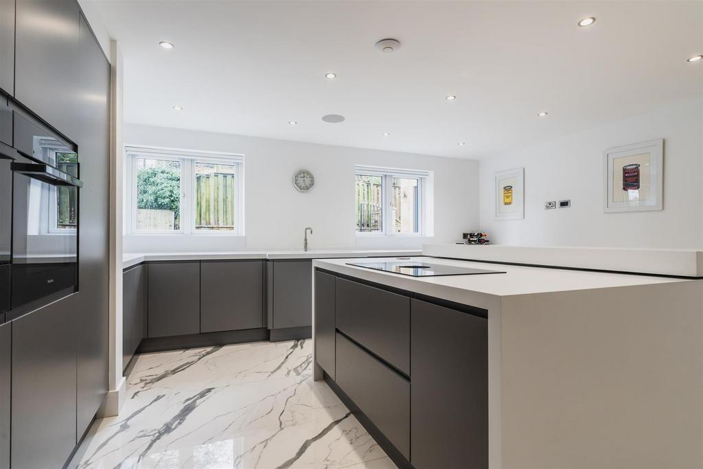 Breakfast Kitchen