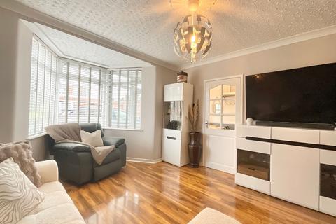 3 bedroom semi-detached house for sale, Weaver Road, Nantwich, CW5