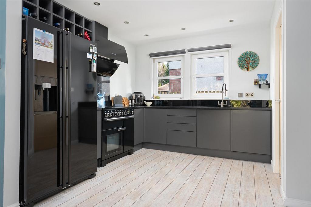 19 Hunterhall Pl-0025.JPG