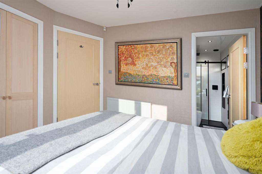 19 Hunterhall Pl-0031.JPG
