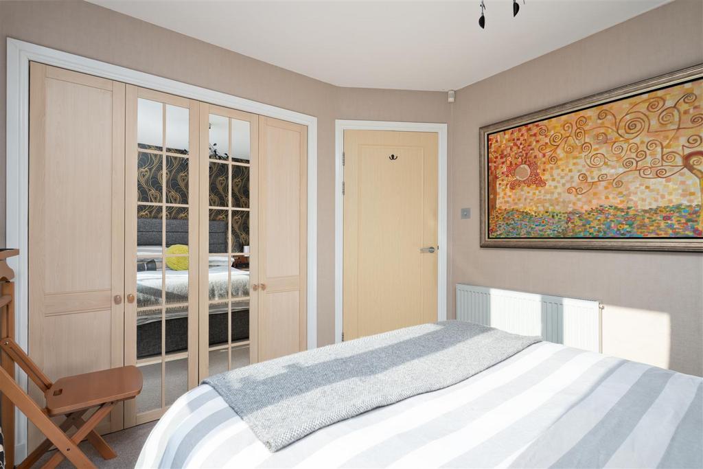 19 Hunterhall Pl-0032.JPG