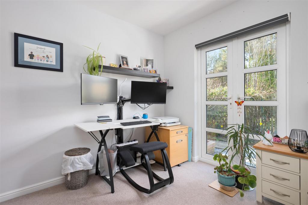 19 Hunterhall Pl-0037.JPG