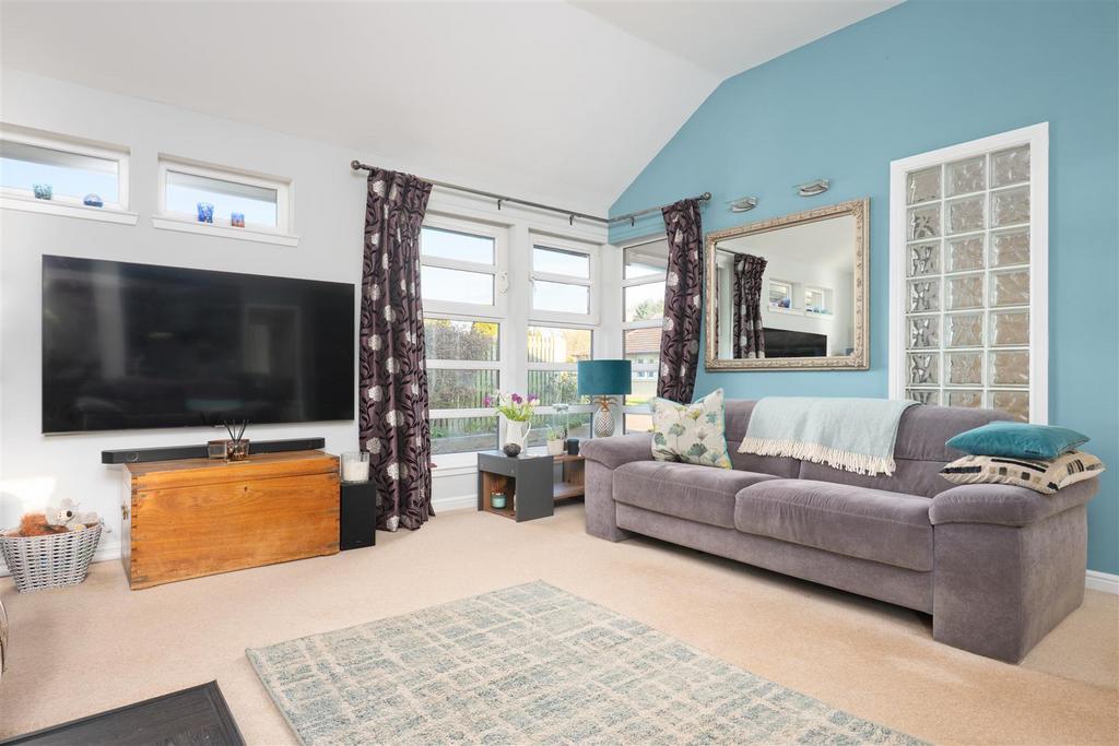 19 Hunterhall Pl-0020.JPG