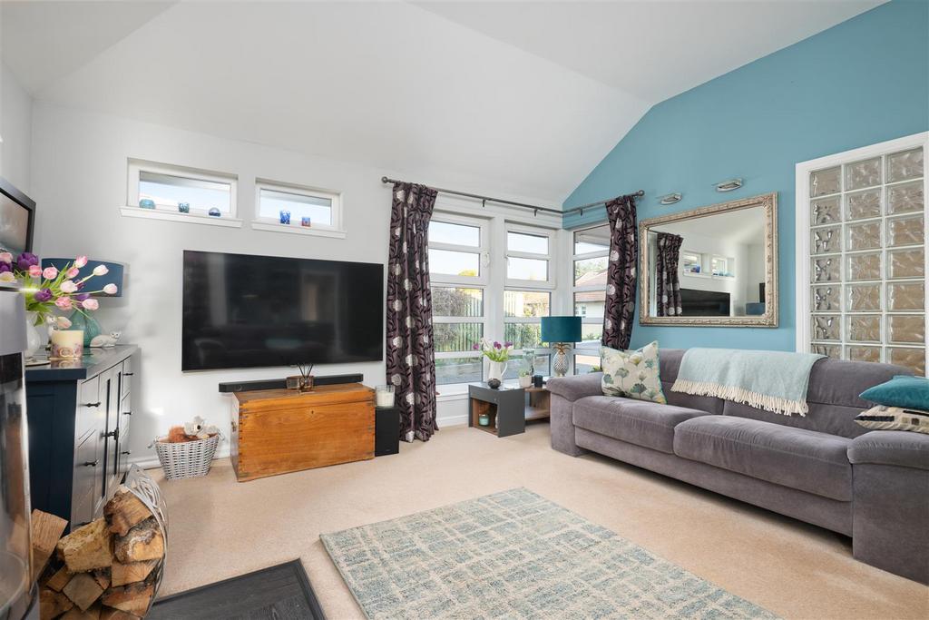19 Hunterhall Pl-0018.JPG