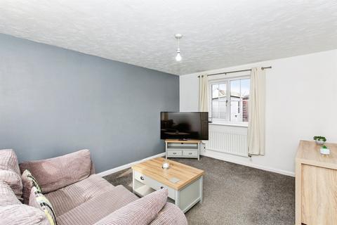 3 bedroom end of terrace house for sale, Chaffinch Walk, Great Cambourne, Cambridge