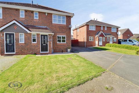 3 bedroom semi-detached house for sale, 10, Wakefield Close, Crewe, Cheshire East, CW1 3QW