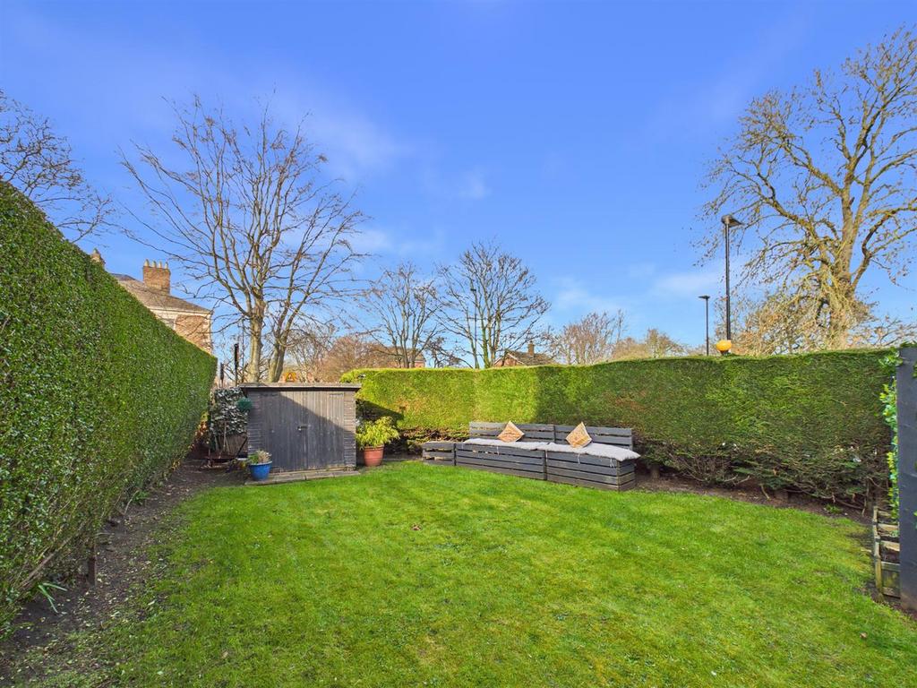 Garden 1.jpg