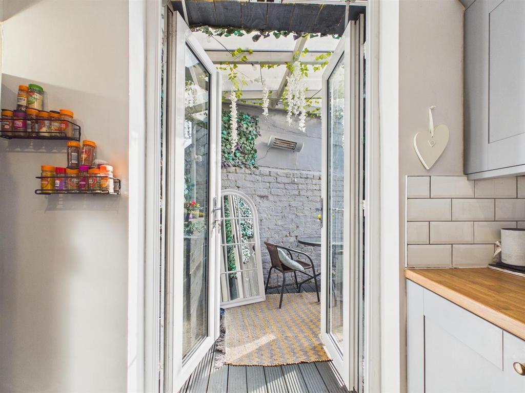 Kit doors.jpg