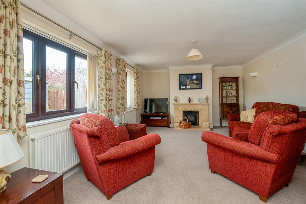 5 Wheatfield Court 2157-3.jpg