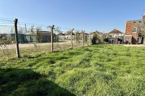 undefined, Gipsy Lane, Swindon