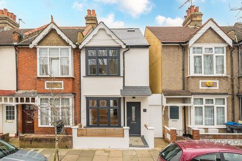 4 bedroom semi-detached house for sale, Oakwood Avenue, Mitcham CR4