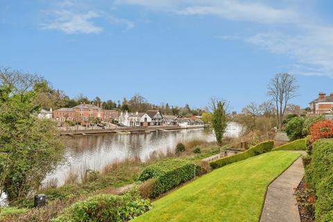 2 bedroom flat for sale, Victoria Crescent, CHESTER, Cheshire, CH4