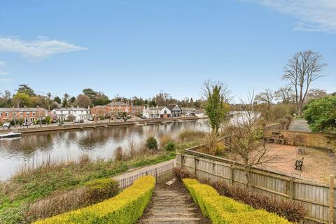 2 bedroom flat for sale, Victoria Crescent, CHESTER, Cheshire, CH4