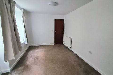 undefined, 2-Bed Unfurnished Maisonette
