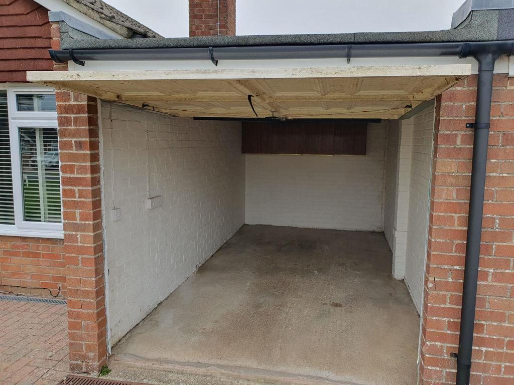 Garage.jpg