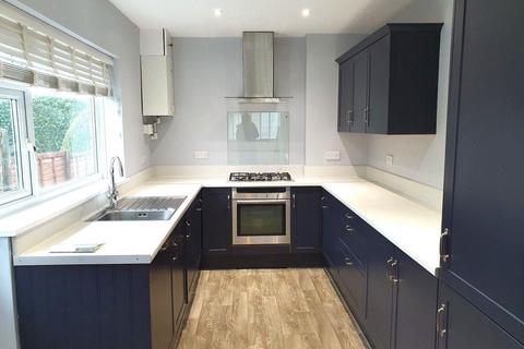 undefined, Kingsclere - 3 bedroom bungalow