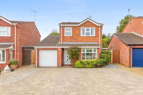 3 bedroom detached house for sale, Willow Way, Princes Risborough HP27
