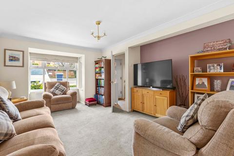 3 bedroom detached house for sale, Willow Way, Princes Risborough HP27