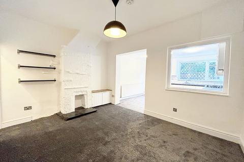 2 bedroom terraced house for sale, Newearth Road, Manchester M28