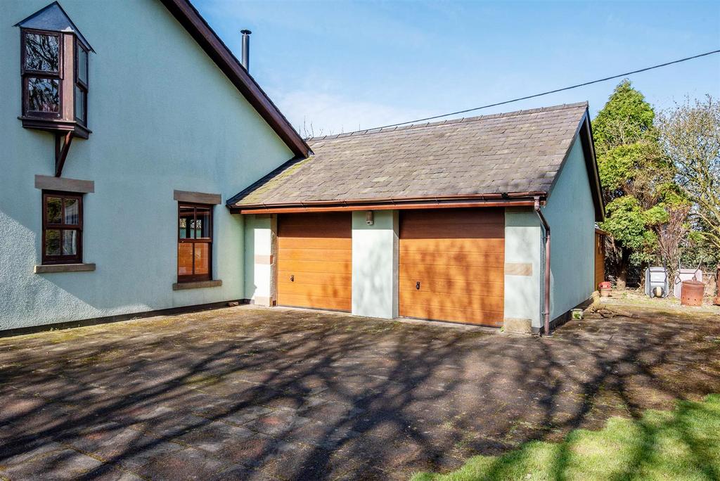 Double Garage