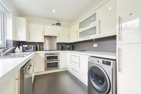 3 bedroom end of terrace house for sale, Canada Terrace, Rawdon, Leeds