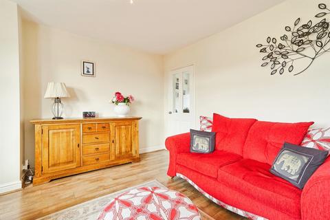 3 bedroom end of terrace house for sale, Canada Terrace, Rawdon, Leeds