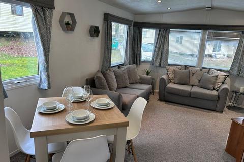 undefined, Stanford Bishop WR6