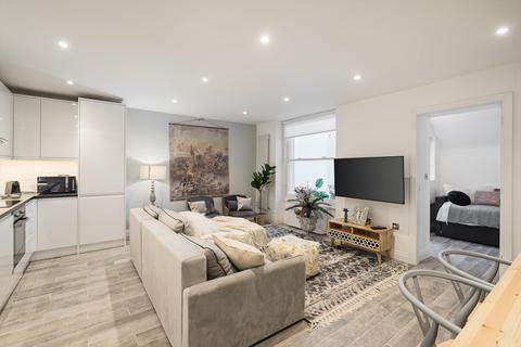 2 bedroom flat to rent, Leinster Square, London, W2