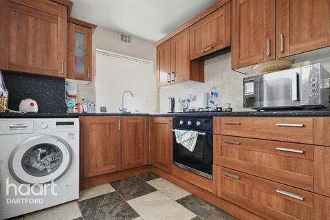 1 bedroom in a house share to rent, Carlisle Road, DARTFORD