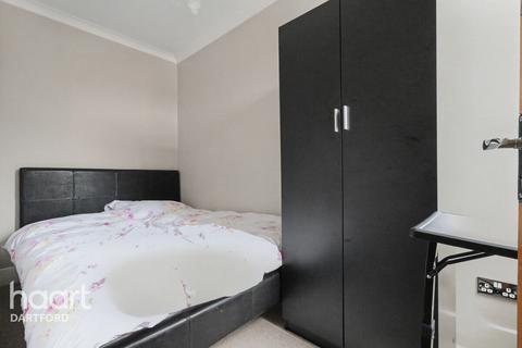 1 bedroom in a house share to rent, Carlisle Road, DARTFORD