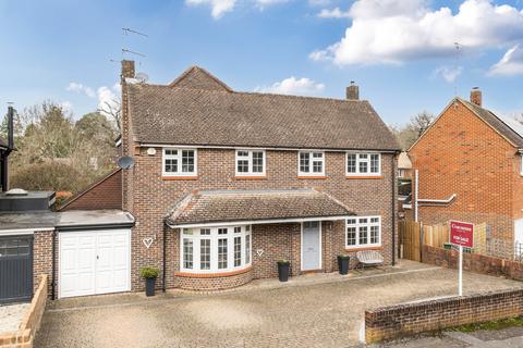 4 bedroom detached house for sale, Evelyn Way, Stoke D'Abernon, Cobham, KT11