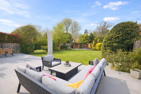 4 bedroom detached house for sale, Evelyn Way, Stoke D'Abernon, Cobham, KT11