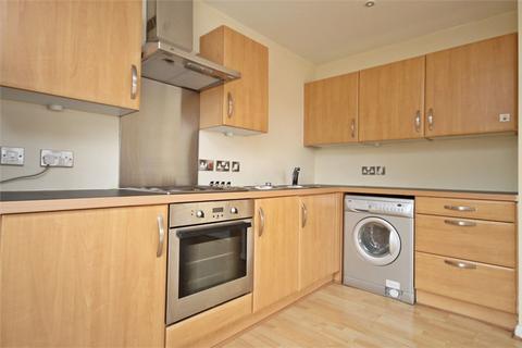 2 bedroom flat to rent, Seattle Close, Great Sankey, WA5