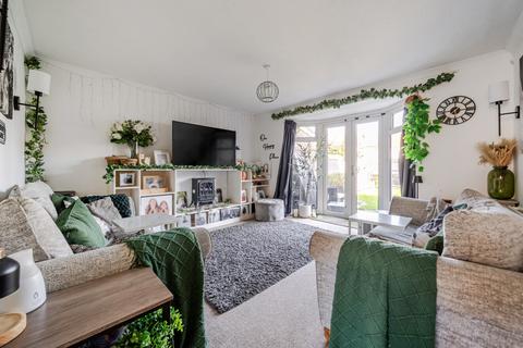 3 bedroom semi-detached house for sale, Barlow Close, Hampshire PO14