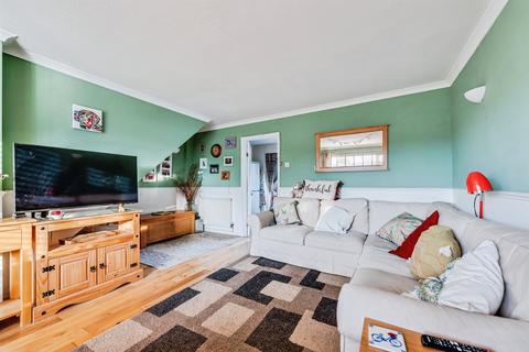 3 bedroom end of terrace house for sale, Quarry Road, Witney