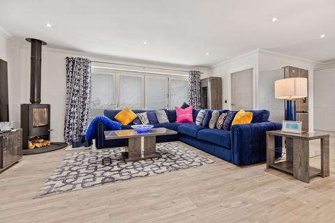 undefined, Karlix Cottage, Auchenheath, Lanark,  ML11